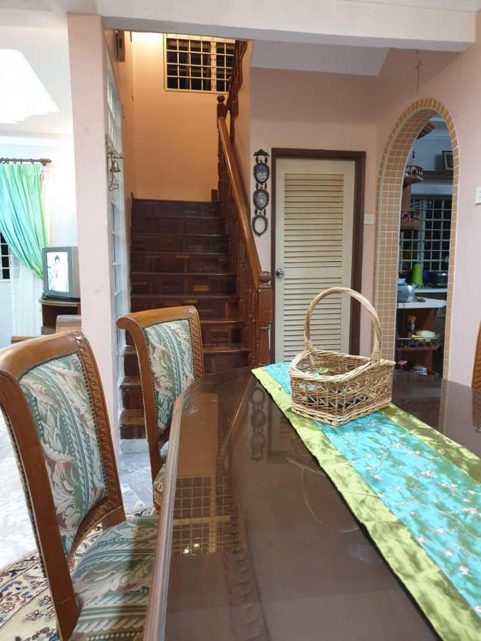 Lavender Impian Homestay Kajang Exterior foto
