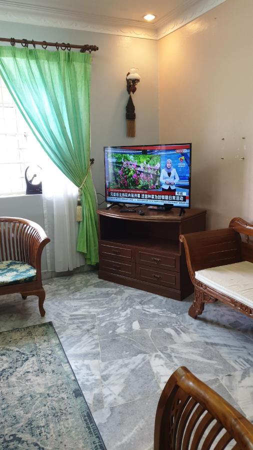 Lavender Impian Homestay Kajang Exterior foto